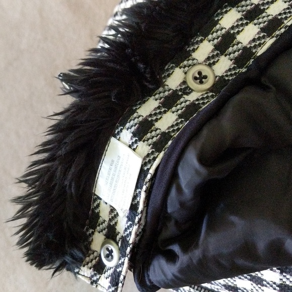 Roxy Limited Edition Jacket Size Small - Picture 11 of 14